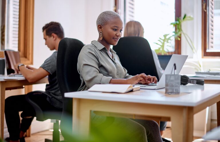 Leverage HR for Retention: Strategies to Reduce Turnover